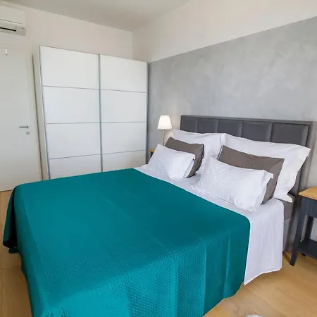 Osiris Luxury * سبليت