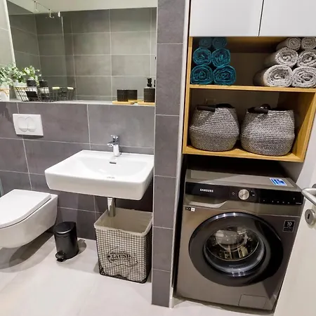 Osiris Luxury شقة